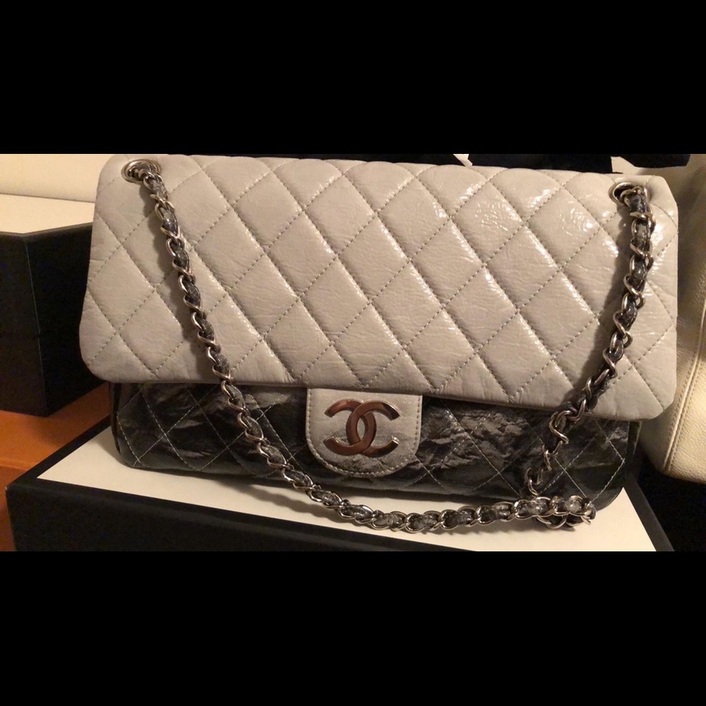 CHANEL AUTHENTIC OMBRE SILVER DEGRADE FLAP BAG